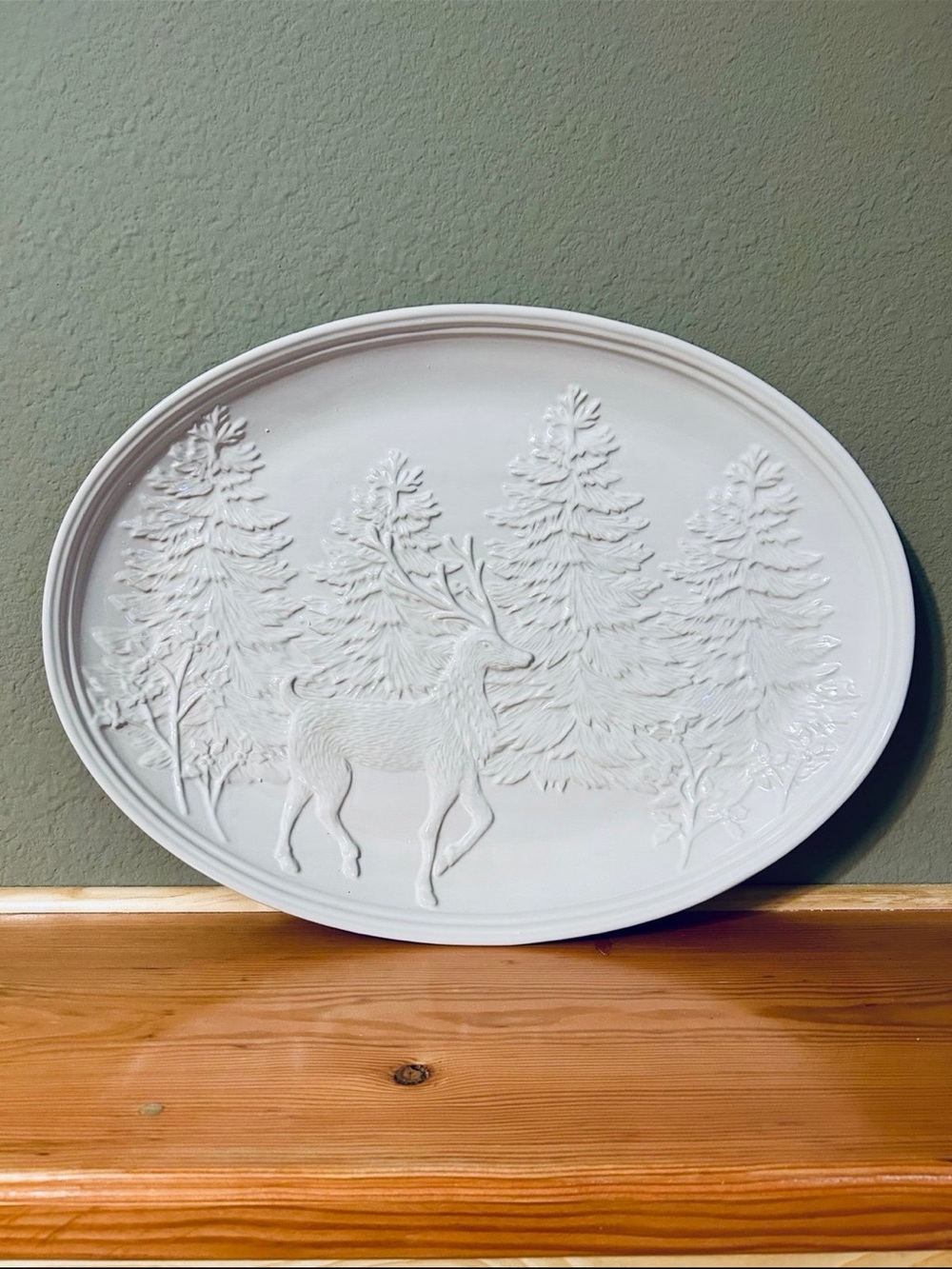 Pottery Barn DONDER Deer serving platter Oval Woodland Scene